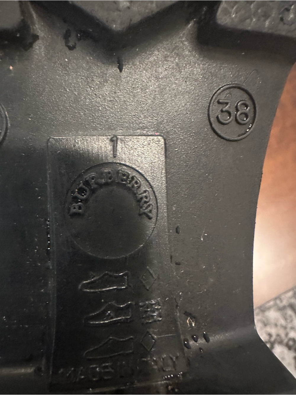 Burberry Black Rubber Sole Boot - Logo Detail - Picture 4 of 4
